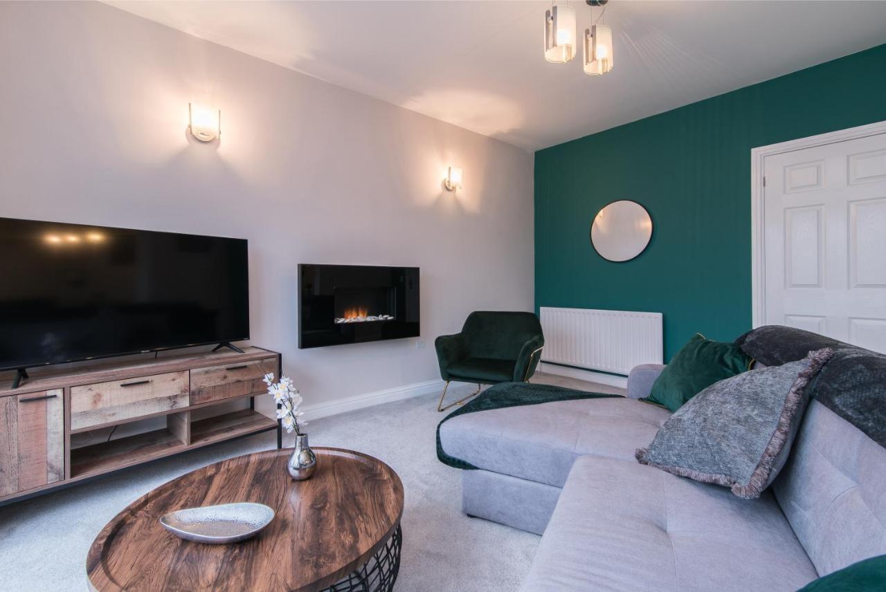 Immaculate 3 Bed House - Stunning Balcony Views Apartamento Matlock  Exterior foto